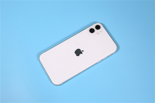 报告称：苹果11月中国iPhone出货量同比大降35%